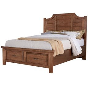 Maple Road Antique Amish Scalloped Storage Panel Bedroom Set