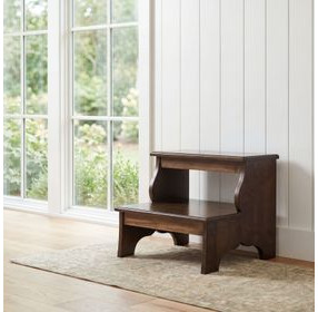 Praline Step Stool