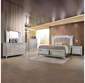 Kaitlyn Champagne 9 Drawer Dresser