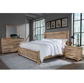 Dovetail Sun Bleached White King Poster Bed with California King Footboard
