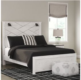 Gerridan White Queen Panel Bed