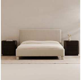 Ichigo Light Gray Upholstered Platform Bedroom Set
