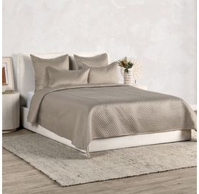 Diamond Pebble King Quilt