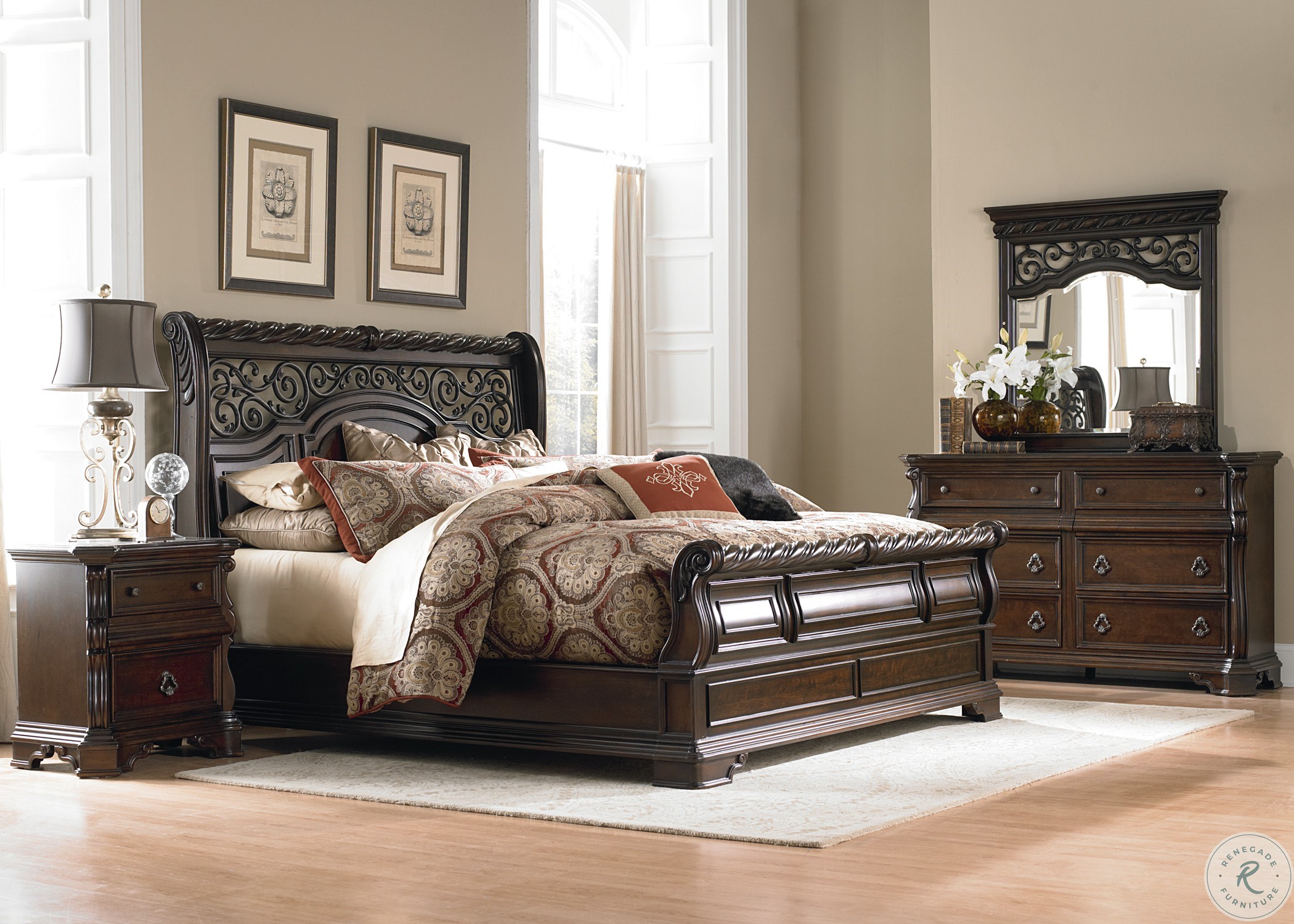 Arbor Place Queen Sleigh Bed