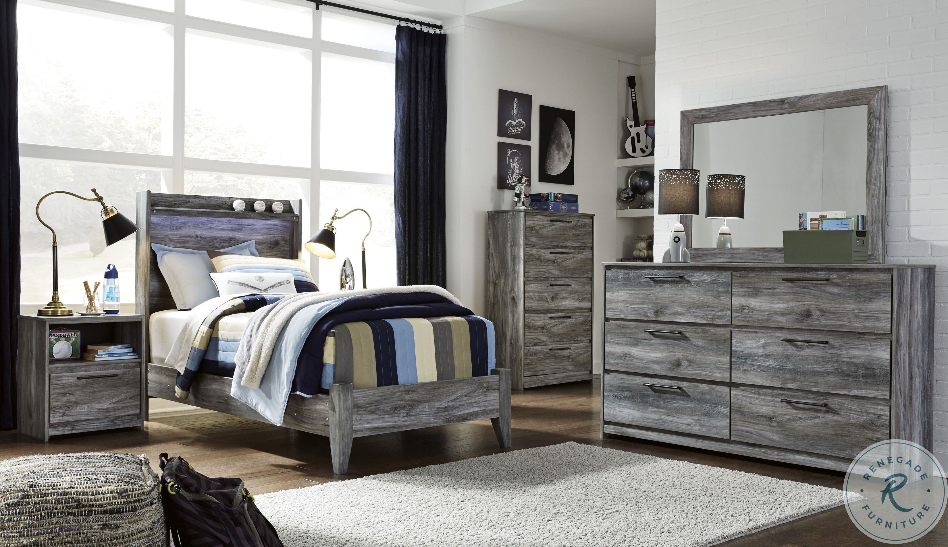 Baystorm Gray Narrow Chest B22111