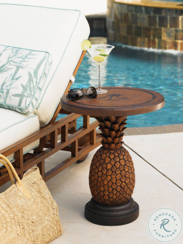 Alfresco Living Brown And Black Outdoor Pineapple Accent Table
