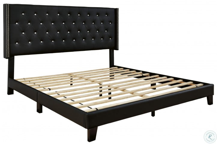 Vintasso Black Queen Upholstered Platform Bed