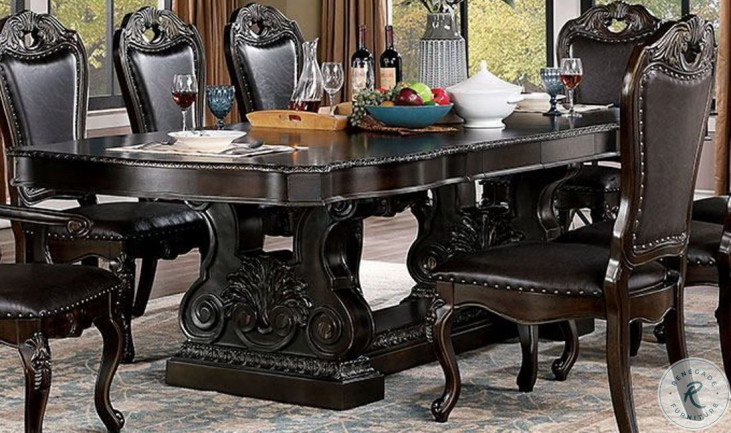 Voyager extendable hotsell dining table