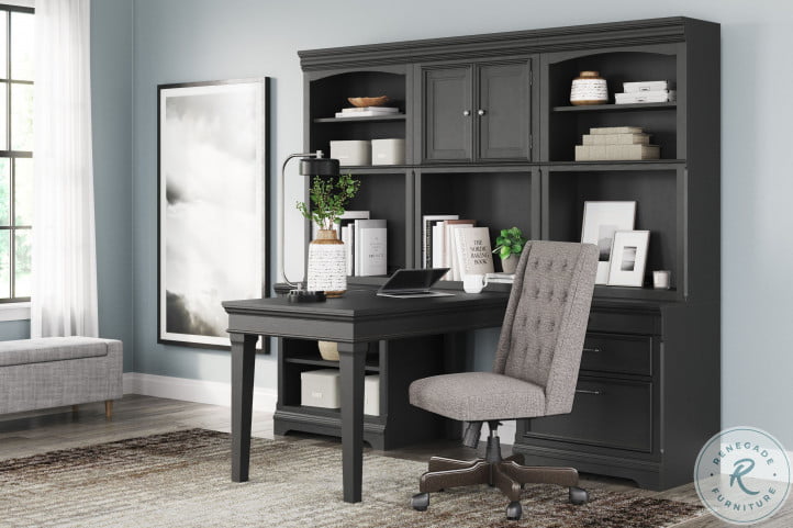 Black desk with on sale hutch and drawers