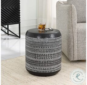Cutting Edge Chalk Black And Gray Accent Table