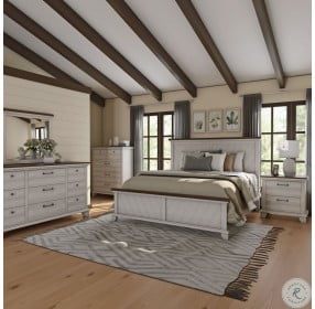 Bear Creek White And Honey Smoke Queen Panel Bed
