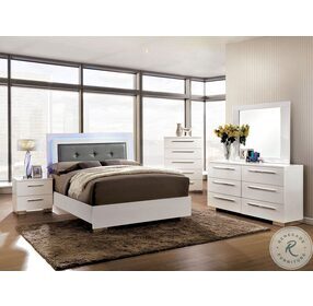 Clementine Glossy White Queen Panel Bed