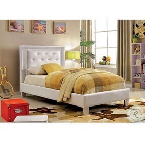 Lianne White Upholstered Full Platform Bed