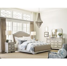 Selwyn Cottage Kelly Queen Sleigh Bed