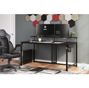 Lynxtyn Black Desk with Hutch