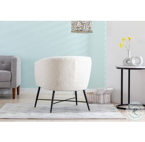 HM1404WH-1 White Accent Chair