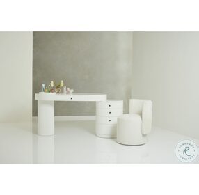 Tranquility Mode Canberra Ivory Vanity Chair