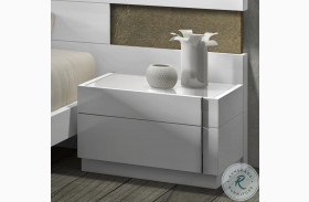 Amora Natural White Lacquer RAF Nightstand