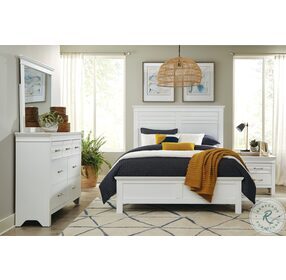 Blaire Farm White Panel Bedroom Set