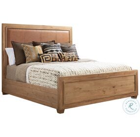 Los Altos Natural Oak Stain Antilles Queen Upholstered Panel Bed