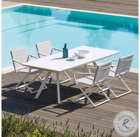 Dasy White Outdoor Extendable Dining Room Set