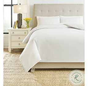 Eilena White Queen Size Comforter Set