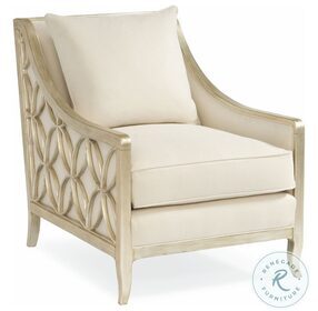 Social Butterfly creme Arm Chair