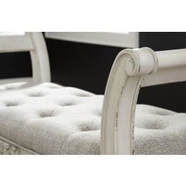 Realyn Antique White Accent Bench