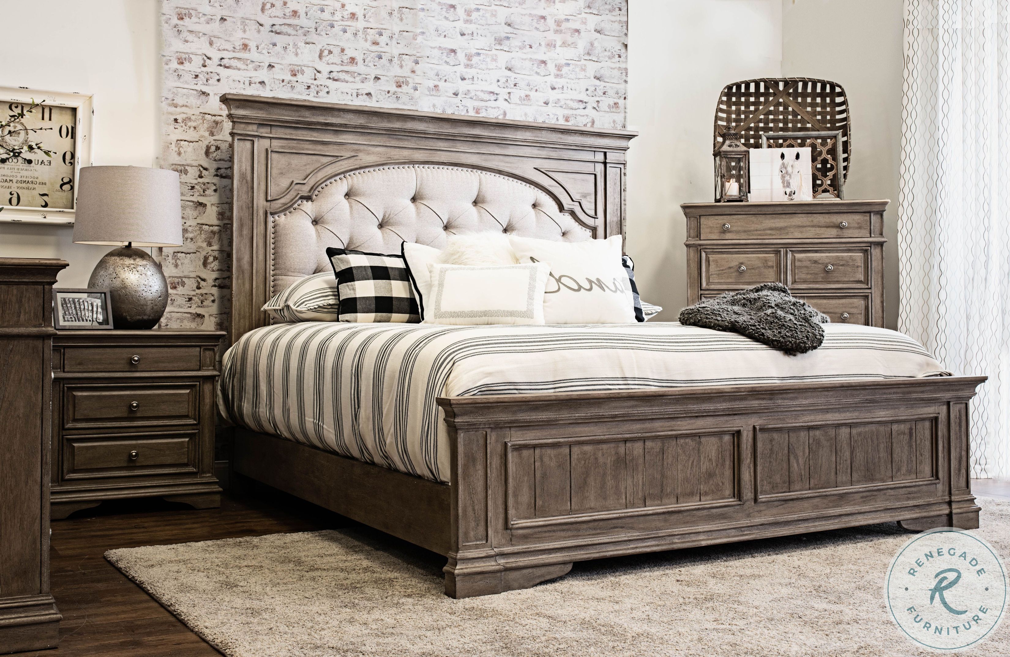 Highland Park Distressed Driftwood Panel Bedroom Set HP900QBD